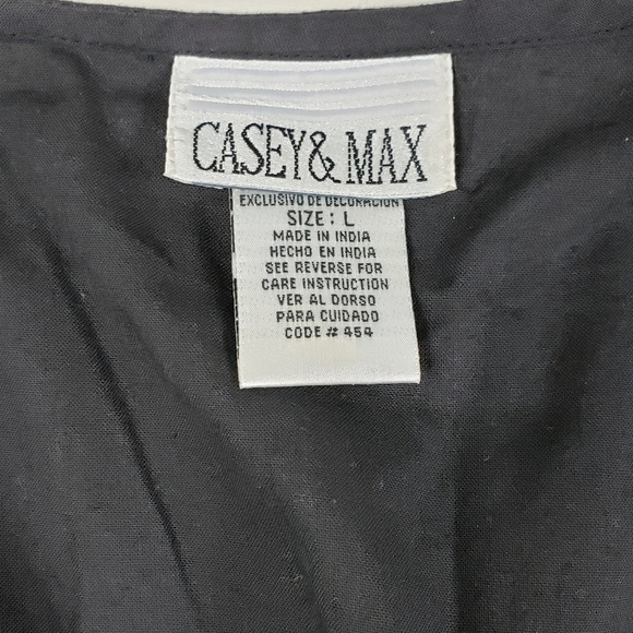 Casey & Max Christmas Santa Slay Vest - Picture 4 of 5